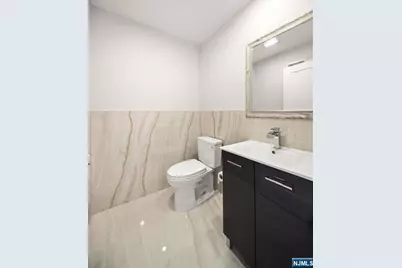 229 Wayne Avenue, Cliffside Park, NJ 07010 - Photo 37