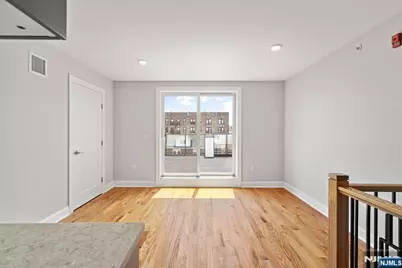 229 Wayne Avenue, Cliffside Park, NJ 07010 - Photo 35
