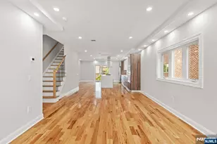 229 Wayne Ave, Cliffside Park, NJ 07010 - Photo 15