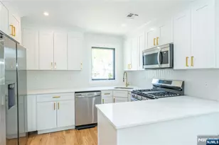363 Park St, Hackensack, NJ 07601 - Photo 21