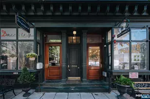204 Washington Street 2A, Jersey City, NJ 07302 - Photo 3