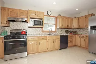 71 Lexington Ave, Dumont, NJ 07628 - Photo 11