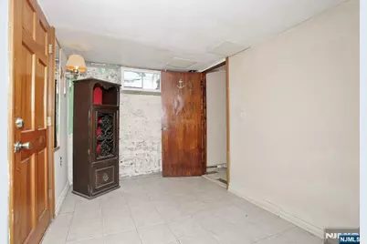 71 Lexington Avenue, Dumont, NJ 07628 - Photo 35