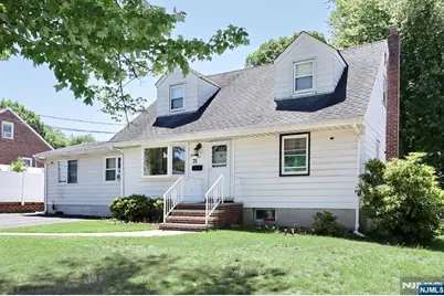 71 Lexington Avenue, Dumont, NJ 07628 - Photo 45