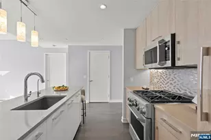 1200 Ave At Port Imperial 521, Weehawken, NJ 07086 - Photo 5