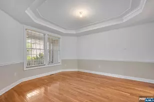 75 Windsor Ln, Ramsey, NJ 07446 - Photo 9