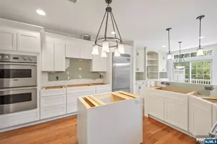 75 Windsor Ln, Ramsey, NJ 07446 - Photo 11