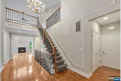 75 Windsor Lane, Ramsey, NJ 07446 - Photo 5