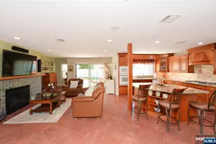 513 Boulevard, New Milford, NJ 07646 - Photo 3