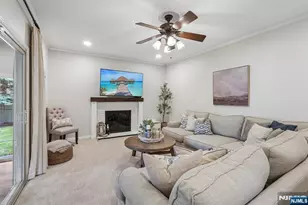 4 Holyoke Rd, Wayne, NJ 07470 - Photo 9