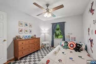 4 Holyoke Rd, Wayne, NJ 07470 - Photo 33