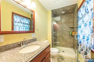 44 Molinari Dr, Wanaque, NJ 07465 - Photo 17