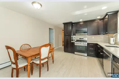 44 Molinari Drive, Wanaque, NJ 07465 - Photo 9