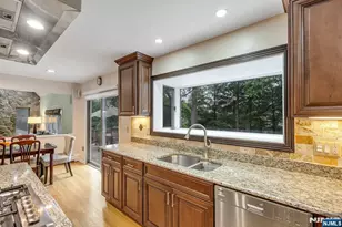12 Jason Woods Rd, Closter, NJ 07624 - Photo 9