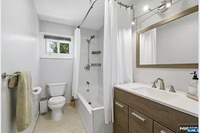 21 Morley Lane, Bloomfield, NJ 07003 - Photo 17