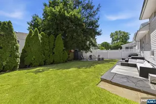 21 Morley Ln, Bloomfield, NJ 07003 - Photo 25