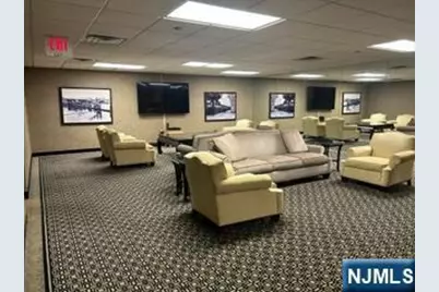 1360 Hamburg Turnpike 207 #207, Wayne, NJ 07470 - Photo 27