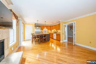 43 Morning Watch Rd, Wayne, NJ 07470 - Photo 19