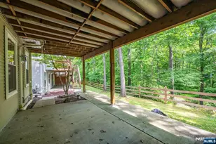 43 Morning Watch Rd, Wayne, NJ 07470 - Photo 7