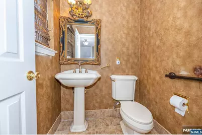 43 Morning Watch Road, Wayne, NJ 07470 - Photo 9