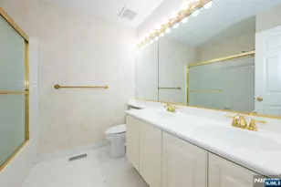 43 Morning Watch Rd, Wayne, NJ 07470 - Photo 23