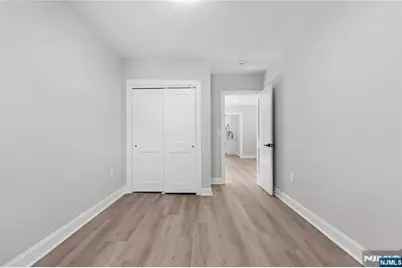 534 Morris Street, Orange, NJ 07050 - Photo 33