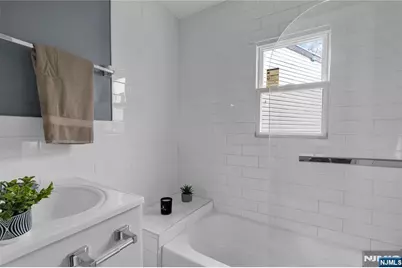 705 15th Street, Newark, NJ 07103 - Photo 31