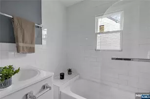 705 15th St, Newark, NJ 07103 - Photo 31