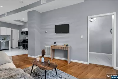 705 15th Street, Newark, NJ 07103 - Photo 5