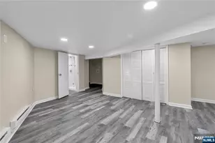 705 15th St, Newark, NJ 07103 - Photo 37