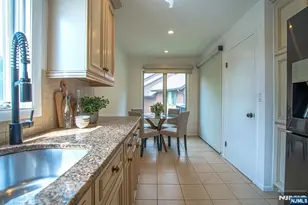 41 Sullivan Dr 4, West Orange Township, NJ 07052 - Photo 23