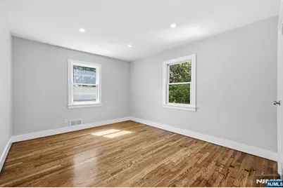 768 Birch Avenue, New Milford, NJ 07646 - Photo 15