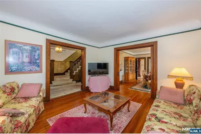 5 Myrtle Avenue, Caldwell, NJ 07006 - Photo 9