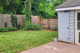 347 Somerset St, Long Hill, NJ 07980 - Photo 9