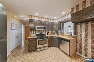 747 Brookside Rd, Rahway, NJ 07065 - Photo 25