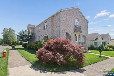 4-16 Bellair Avenue, Fair Lawn, NJ 07410 - Photo 3