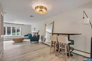 327 Hil Ray Ave, Wyckoff Township, NJ 07481 - Photo 11