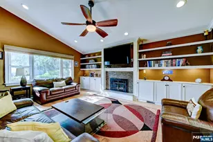 131 Bunker Hill, Wayne, NJ 07470 - Photo 7