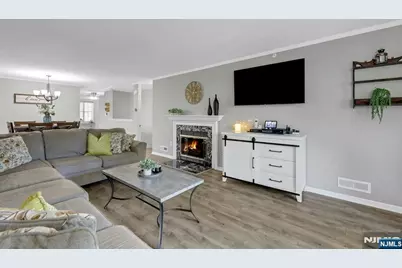 203 Mark Twain Way, Mahwah, NJ 07430 - Photo 9
