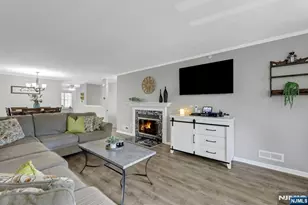 203 Mark Twain Way, Mahwah, NJ 07430 - Photo 9
