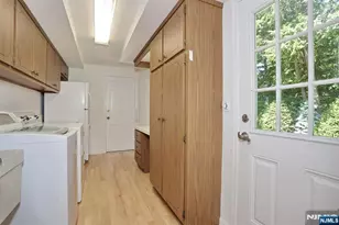543 Hague Ct, Oradell, NJ 07649 - Photo 19