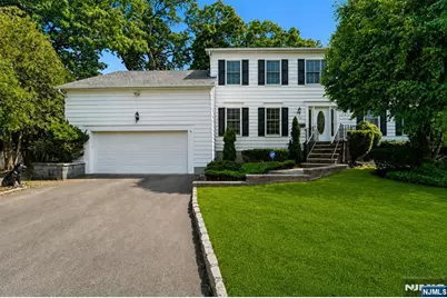 62 Parkway, Rochelle Park Township, NJ 07662 - Photo 1