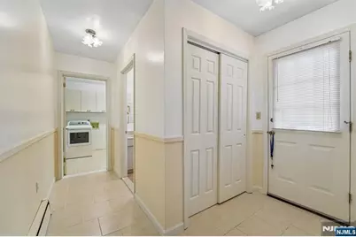 62 Parkway, Rochelle Park Township, NJ 07662 - Photo 13