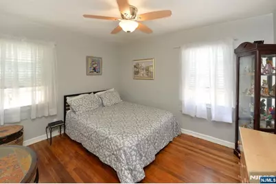 65 E Linden Avenue, Dumont, NJ 07628 - Photo 11
