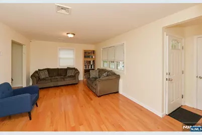 7-01 2nd Street, Fair Lawn, NJ 07410 - Photo 3
