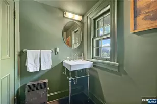 111 Upper Mountain Ave, Montclair, NJ 07042 - Photo 25