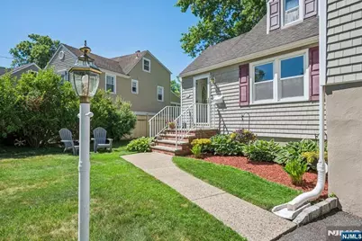 40 Elmwood Road, Florham Park, NJ 07932 - Photo 3