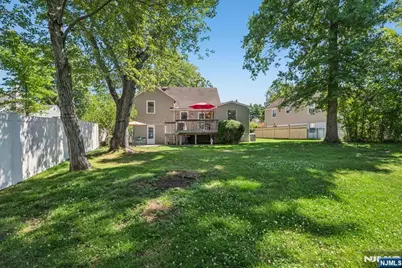 40 Elmwood Road, Florham Park, NJ 07932 - Photo 31