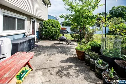 560 Boulevard, New Milford, NJ 07646 - Photo 43