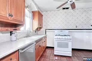 41 Martin Ave, Clifton, NJ 07012 - Photo 13